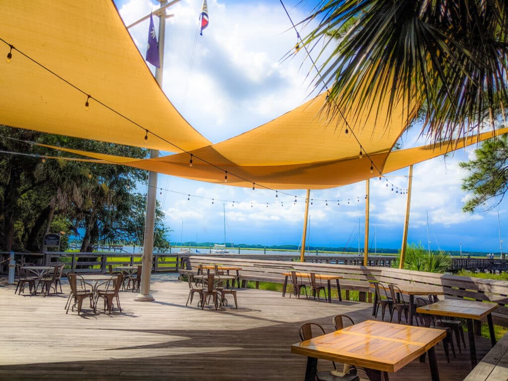 Dine overlooking the water at the scenic Morgan River Grill.. Seafood and american gastro delights. The Dataw Island Marina is located minutes from the Inrtacoastal Waterway and just a short ride from downtown Beaufort. Featuring wet slips, dry stack, and a FULL service boatyard, as well as the Morgan River Grill. Open to the public; reservations are only required for overnight transient boating accommodations.